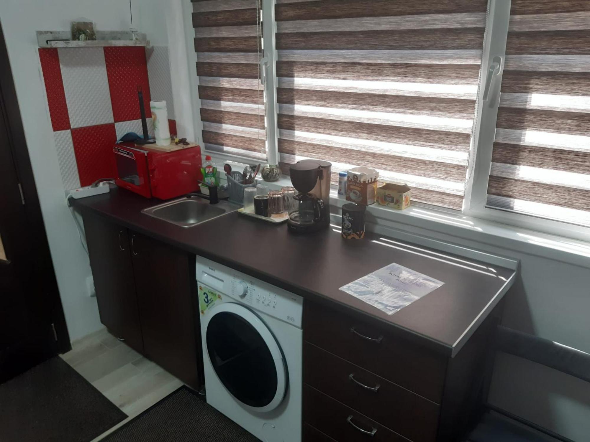 Studio Apartment Bucharest Exterior photo